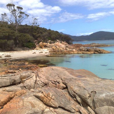 Malting Lagoon Guest House Coles Bay Eksteriør billede